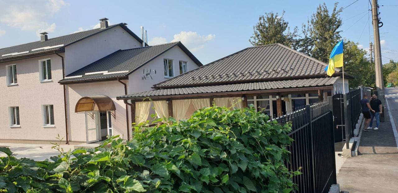 Guest House Sotni Kiew Exterior foto